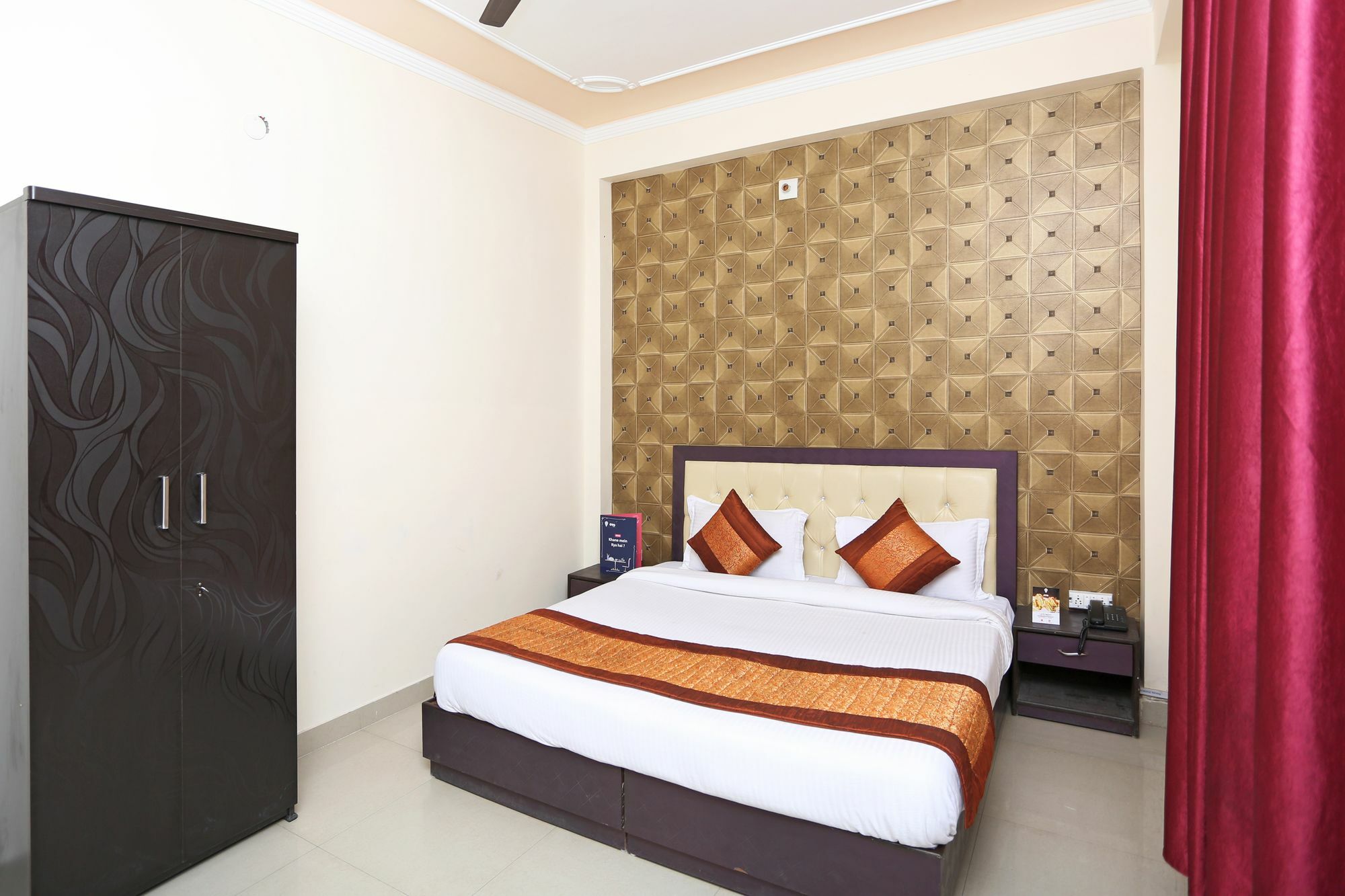 Super Hotel O Mahal New Delhi Exterior photo